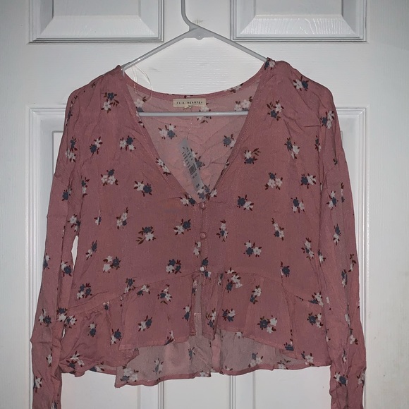 pink floral blouse - Picture 3 of 7